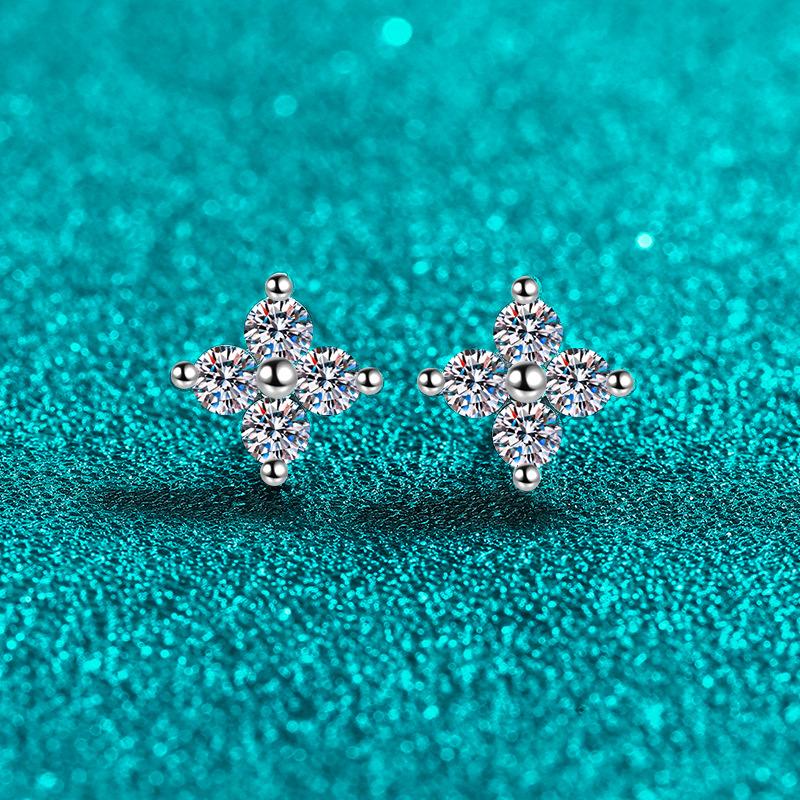 Star Stud Earrings with Moissanite in Platinum-Plated 925 Sterling Silver