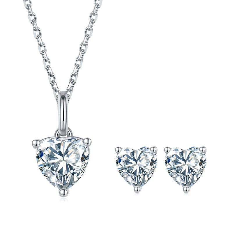 Heart-Cut Moissanite Solitaire Stud Earrings in 925 Sterling Silver