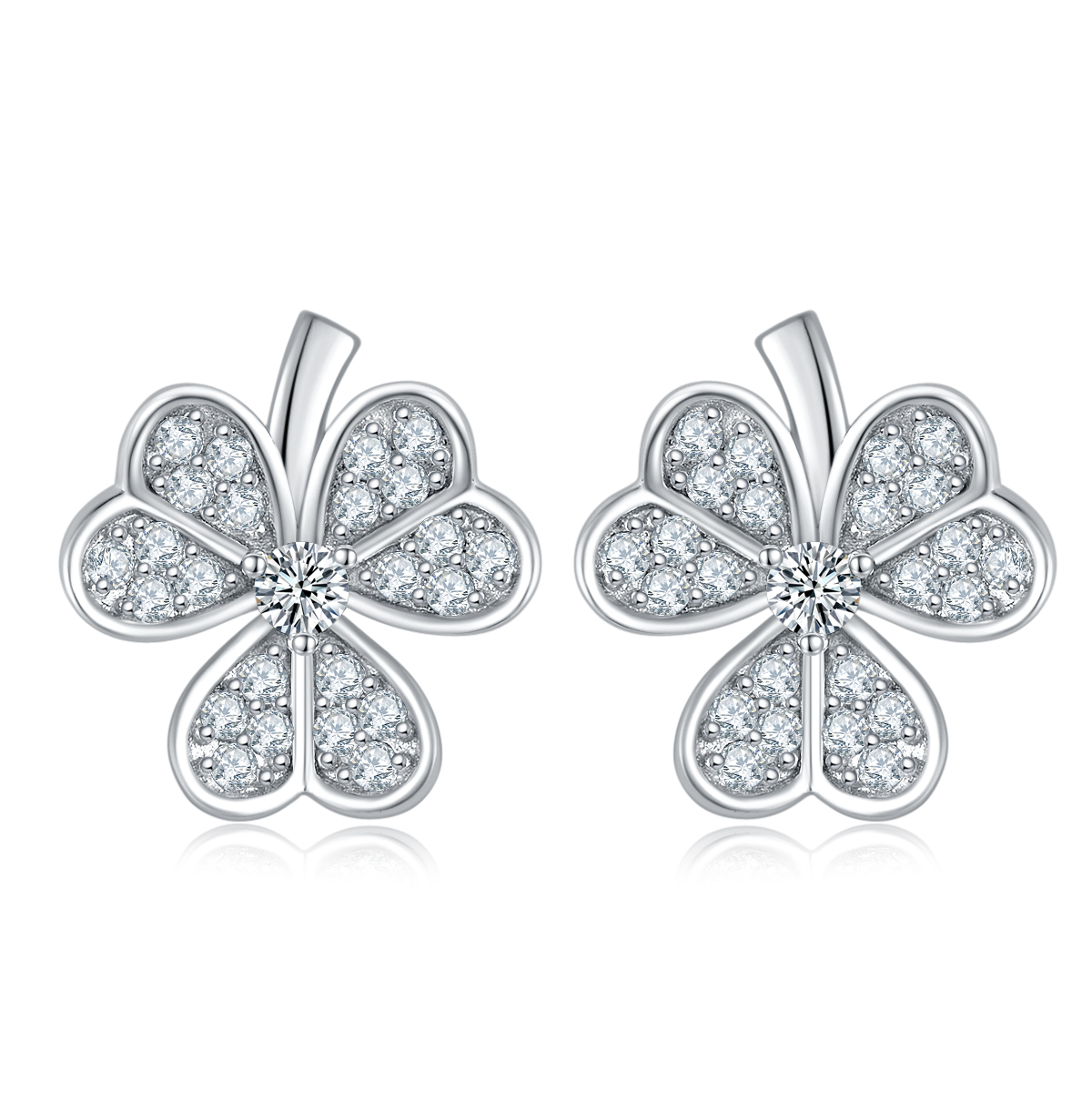 Round-Cut Moissanite Clover Cluster Stud Earrings in 925 Sterling Silver